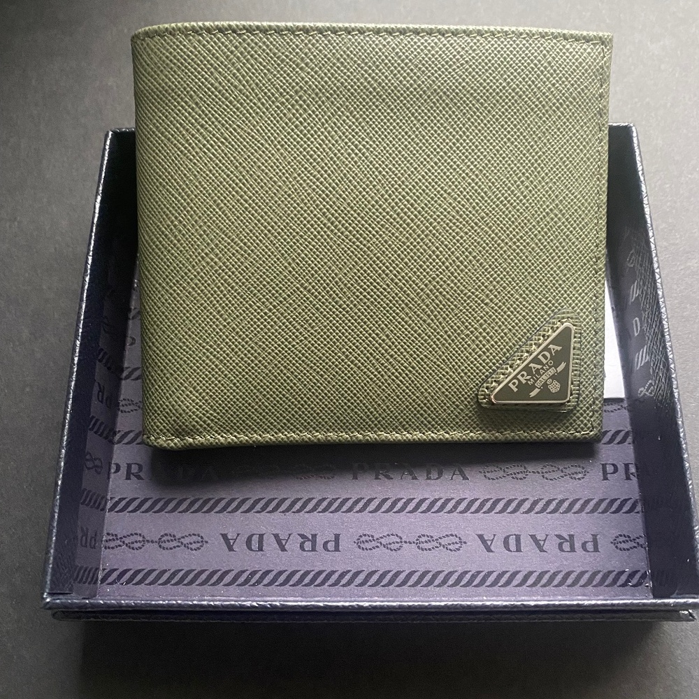 Authentic Brand New Prada men’s wallet